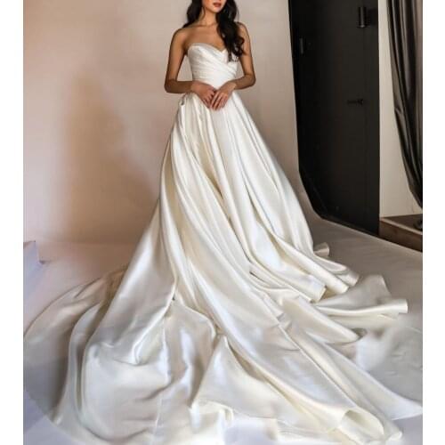 Long Satin Wedding Dresses with Pockets Sleeveless A-Line Corset Back Tulle Sweep Train Robes De Mariée Bridal Gown For Women