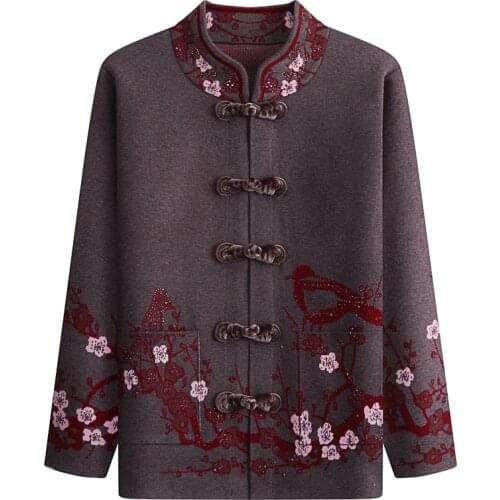 Autumn Winter Jacket Knitted Sweaters Elderly Women Cardigans Coat Plus Size Thick Warm Embroidery Cardigan Grandma Sweater Y446