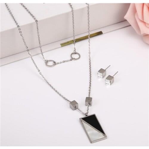 OUFEI Stainless Steel Jewelry Sets Black Shell Necklace Set Stud Earrings Set Fashion Jewellery Accessories Gifts For Women