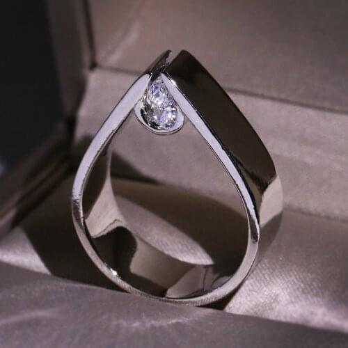 Fashion Silver Rings for Women Water Drop Zircon Ring Geometric Statement Ring Party Jewelry anel masculino bague homme