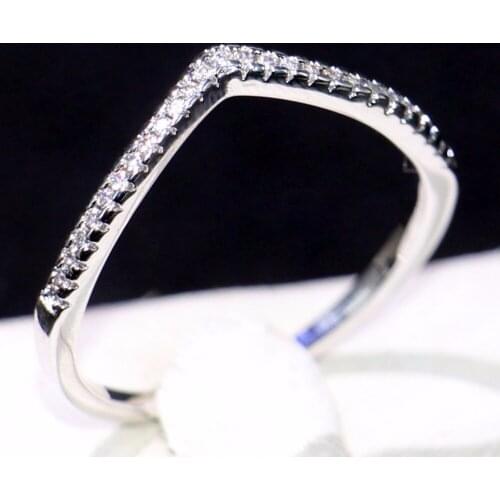 Brand New Drop Shipping Promotion Sparkling Luxury Jewelry 925 Sterling Silver 5A CZ Party Cute Women Weddding "V" Ring Gift
