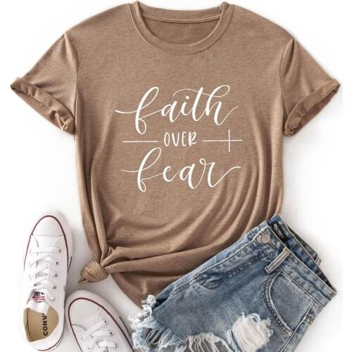 Faith Over Fear Christian T-Shirt Religion Clothing for Women Faith Shirt Graphic Fearless Slogan Vintage Tops Girl Tees