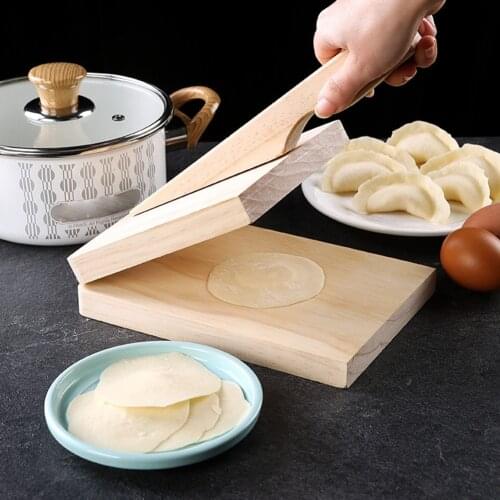 Dumpling Molds Dough Press Dumpling Pie Ravioli Mould Cooking Pastry Chinese Food Jiaozi Maker Dough Noodle Presser Reusable
