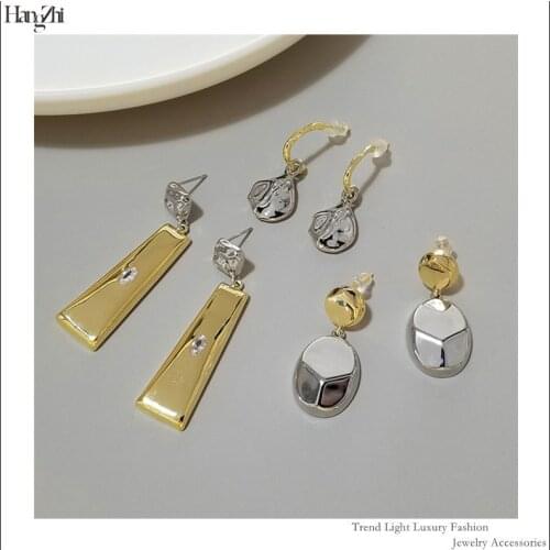 Fashionable European and American Cold Wind Irregular Metal Earrings Copper Plated Two-tone Ins Temperament Women Drop Earrings