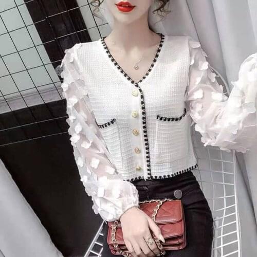 2021 spring and autumn new French temperament shirt female design chiffon long-sleeved stitching knitted V-neck short top