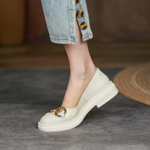 Retro shoes women 2021 new round toe platform flat shoes nurse shoes