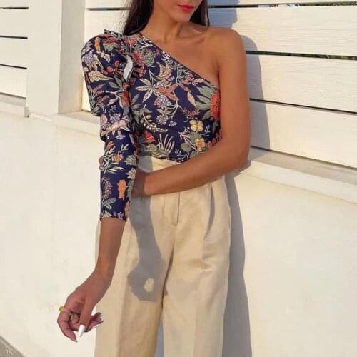 XEASY New Women Beach Style Print Ruffles One Shoulder Asymmetric Blouse Lady Side Zipper Blouse Female Streetwear Short Top