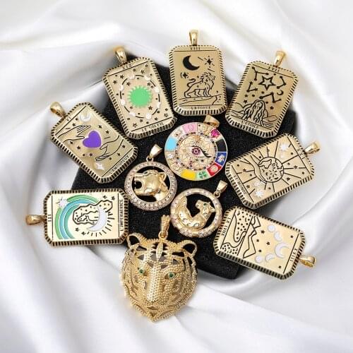 Juya DIY Decoration Lion Tiger Panther Compass Evil Eye Charms For Handmade Fashion Gold Pendant Jewelry Making Supplies