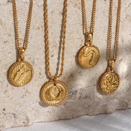 New New New Stainless Steel PVD Plated Embossment Stereoscopic Wing Snake Flower Circle Coin Necklace Stainless Steel Necklace