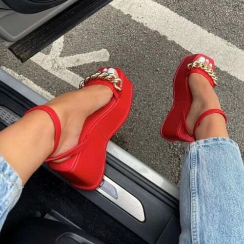Summer Wedges Sandals Chains Design Open Toe Platform High Wedge Chunky Heels Womens Sandals Outdoor Footwear Casual Sexy Shoes