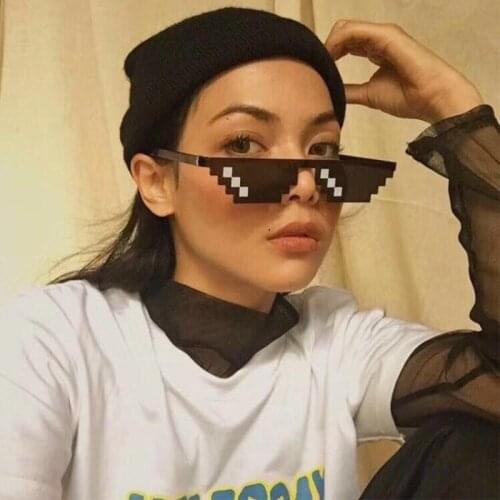 8 Bit Thug Life Sunglasses Pixelated Men Women Brand Party Eyeglasses Mosaic UV400 Vintage Eyewear Unisex Gift Toy Glasses