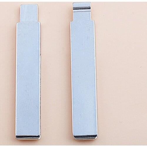 DAKATU Middle slot 99# Replacement Flip Remote Key Blade Car Key blank For Peugeot 508 2008 3008 C4L Flip Remote Key With Groove