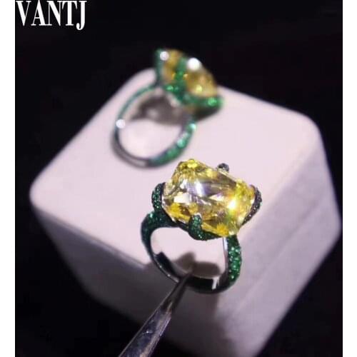 VANTJ Luxury Citrine Rings Sterling 925 Silver Created Moissanite Emerald for Women Lady Party Wedding Jewelry Gift
