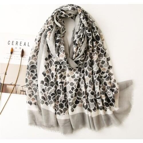 Ladies New Fashion Fish Scales Fringe Viscose Shawl Scarf High Quality Wrap Pashmina Stole Bufandas Muslim Hijab Snood 180*90Cm