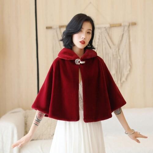 Winter Warm Faux Fur Shawl Bridal Bolero Ivory Wedding Coat Wine Red Wedding Brooch Bridal Wraps Party Cape
