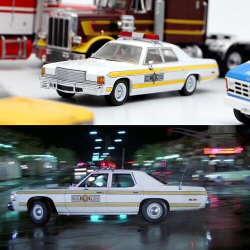 Greenlight 1:24 DODGE MONACO ILLINOIS POLICE 1975 THE BLUES BROTHERS Collector Edition Metal Diecast Model Vintage Car Toy Gift