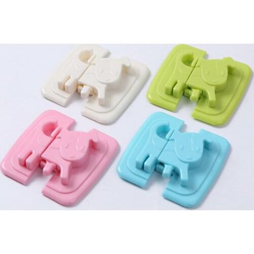 DHL 500pcs Puppy Shape Safety Locks for Refrigerators Door Baby Safe Protection Children Lock Castle Security Blocker Padlock