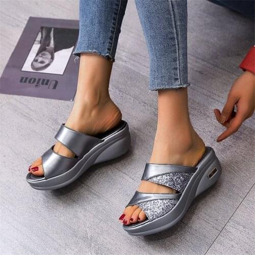 Womens Sandals Platform 2021 New Rhinestone Peep Toe Summer Slippers For Sexy Ladies Slides Wedges Female Shoes Golden Gray