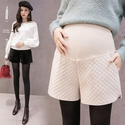 New Autumn Winter Maternity Shorts Fashion Casual Gold Velvet Check Shorts for Pregnant Women High Quality Pregnancy Short Pants