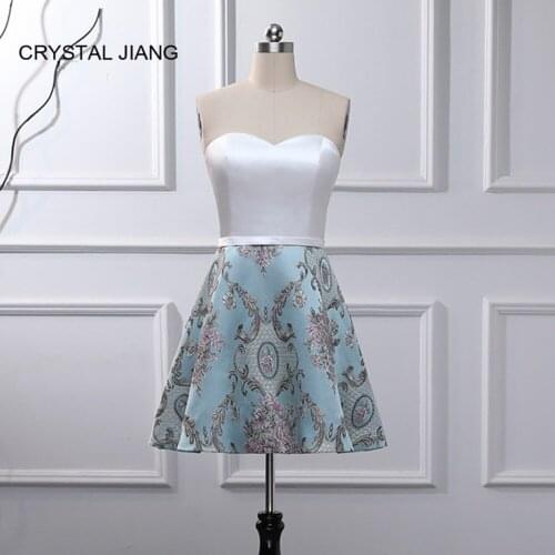 CRYSTAL JIANG 2019 New Arrival Cheap Graduation Dresses Sweetheart A Line Floral Printed Mini Party Homecoming Dresses