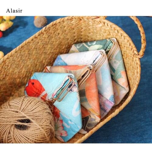 Alasir Chinese Style Original Design Wallet Buckle Artsy Coin Purse Small Triangle Bag Women Girl Mini Purse Flower Card Holder