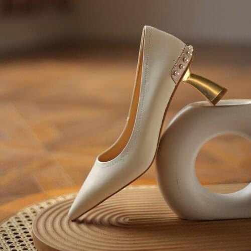 Sexy Pearl Pumps Women Point Toe Metal Heels Party Dress Shoes Comfort Office Lady High Heels Large Size 43