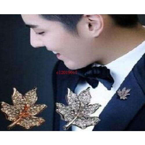 Maple leaf mens suit exquisite small brooch fashion mens and womens shirts collars button small gift