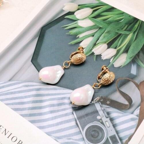 Elegant Acrylic Pearls Clip Earring