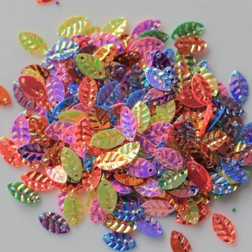 Hot Selling PVC Sequins Colorful Hole Leaf Leaves Shiny Twinkle Bulk Large Quantity Clothes Shoes Dress Sequins