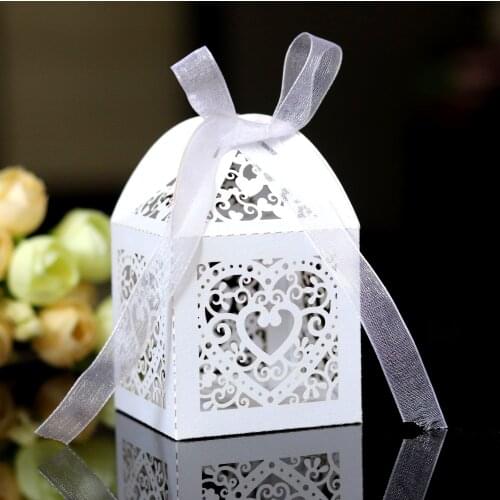 50pcs/Lot Heart Love Candy Cake Boxes and Packaging Wholesale White Pink Blue Gift Bag Cute Packaging Wedding Party Favors