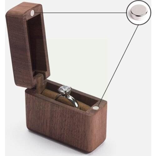 Proposal Single Ring Wedding Wedding Small Rosewood Retro Storage Box Box Walnut Jewelry Ring A4E4