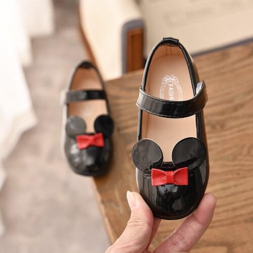 Baby Girl Soft Shoes PU Patent Leather Flats For Girls Kids Little Children Casual Flats Size Brand Shoes Cute
