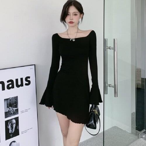 2021 Autumn Dress One-Shoulder Pure Black Wavy Edges Long-Sleeved Irregular Dress One Piece Fashion Womens Clothing Dresses Y2k