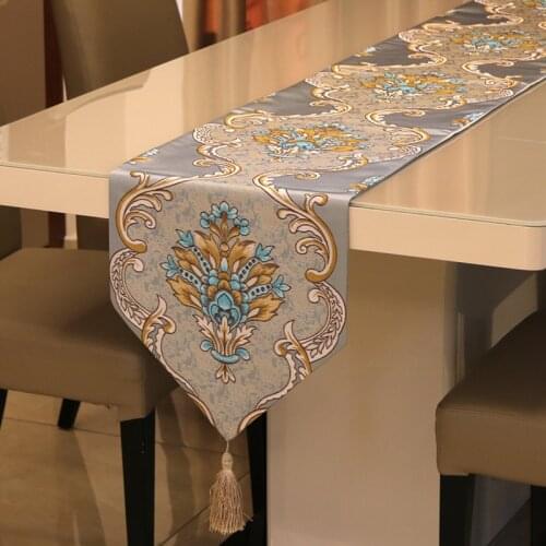 European Bursting modern luxury elegant high precision embroidery table runners Home Decoration Countryside classical table flag
