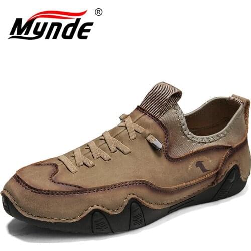 New Mens Flat Casual Shoes Outdoor Breathable Mens Moccasins Loafers Fashion Mens Driving Shoes Brand Handmade Mens Shoes