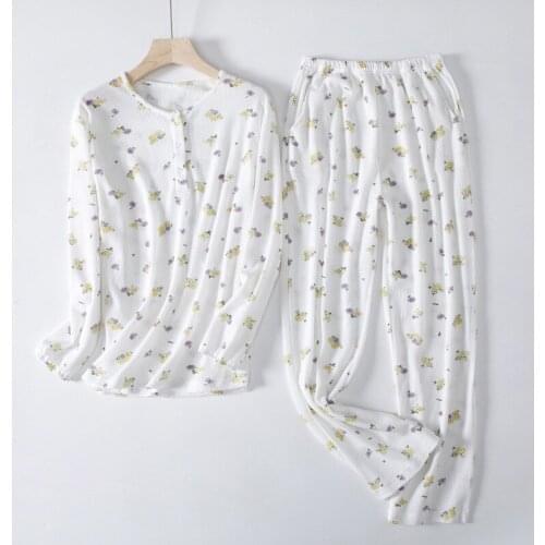 New spring and autumn bear pajamas, ladies autumn and winter round neck cotton long-sleeved home service suit