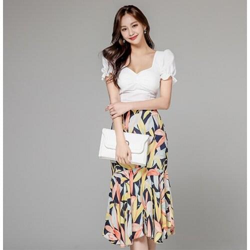 2 piece set Suit for women Summer hubble bubble strapless v-neck White Tops and elegant printed skirts Sexy Ladies Office suit