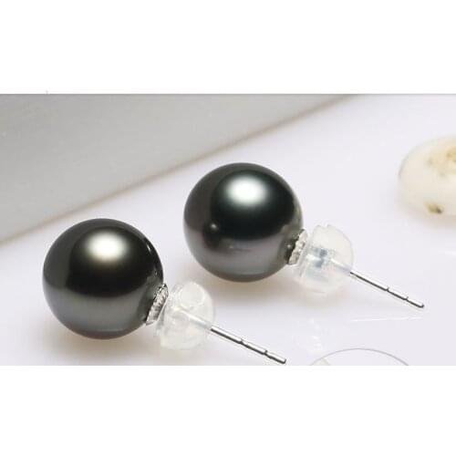 Charming pair 10-11mm round Tahitian black pearl earring 18k white gold