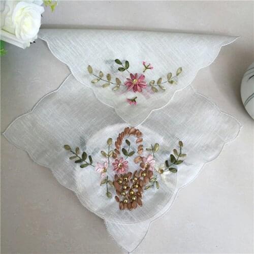 Modern White Yarn Lace Doilies Wedding Napkin Kitchen Handmade Embroidery 3D Flowers Beads Placemat Pad Drink Glass Wine Coaster