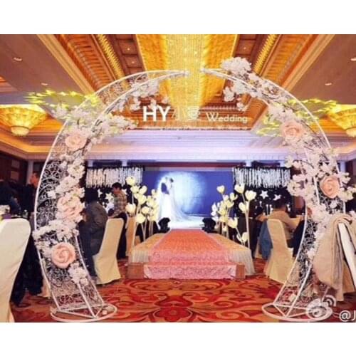 New Wedding Prop Iron Horn Door Wedding Xiting Road Lead flower door Carved Arch Iron Ivory Door