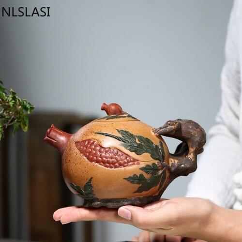 Creativity Yixing Boutique Teapot Raw Ore Purple Clay Pomegranate Tea Pots Beauty Filter Kettle Handmade Tea Infuser 450ml
