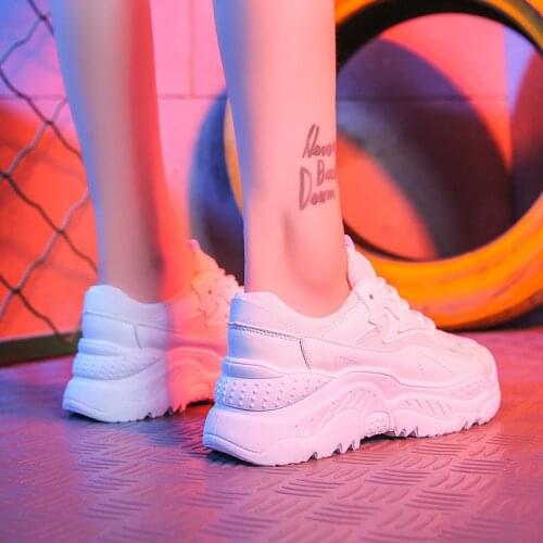2019 Fashion Summer Sneakers for Women Breathable Mesh Shoes Old Skool Ladies White Platform Sneakers Chunky Shoes Woman Trampki