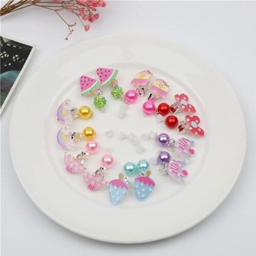 7 Pairs Mini Lovely Ear Clips for Girls Hypoallergenic No Piercing Plastic Earrings for Kids Children with Pain-resistant 87HB