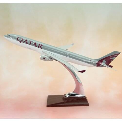 30CM 1:200 A330-300 QATAR Airplane Aircraft Plane Alloy Static Solide Model Base Airliner Display Toys Collection Adult Gifts