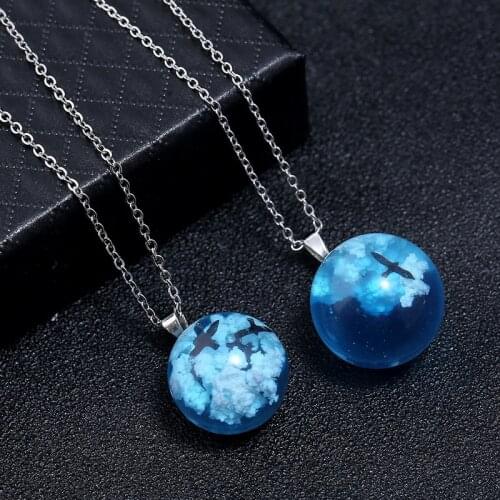 Chic Transparent Resin Round Ball Moon Pendant Necklace Women Blue Sky Clouds Bird Gradient Crystal Fashion Jewelry Gift