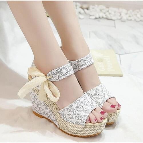 1 Pair Wedge Lace Women Sandals Flower Decor Faux Leather Fish Mouth Lacing Casual Sandals Footwear
