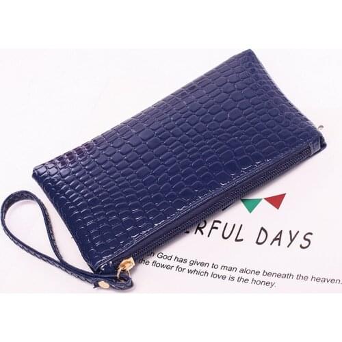 2020 New Female Bag Korean Version of Crocodile Pattern Clutch Bag Ladies Mobile Phone Wallet Wallet Leather Small Bag