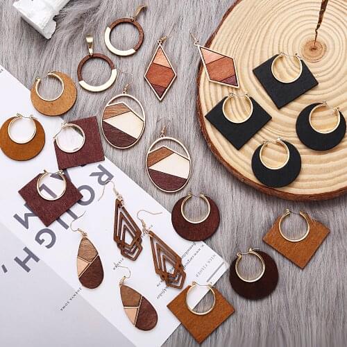 17KM Classic Natural Wood Hollow Dangle Earrings For Women Fashion 3 Color Splice Geometric Drop Earring 2019 New Design Jewelry