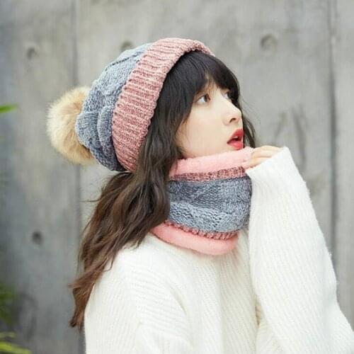 Women Knitted Plush Hat for Winter Warm Velvet Color Matching Hairball Cap Female 2019 Brand New Fashion Cap Warm Earmuffs