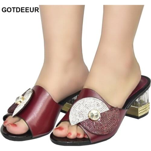 New Arrival Italian Elegant Women Wedding Shoes Decorated with Rhinestone Open Toe Pumps Shoe for Women Clear Heels Pump Heels